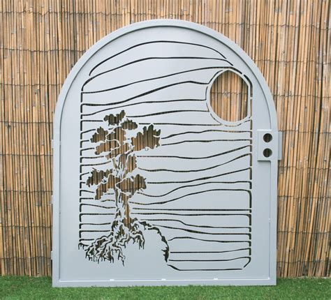 The array of decorative metal wall décor at bedbathandbeyond.com gives you plenty of options for your décor. Buy Hand Crafted Metal Art Gate - Lone Pine - Steel Panel Art - Wall Accent - Garden Gate ...
