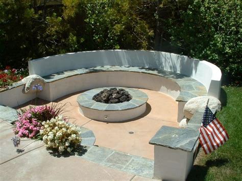Sunken Fire Pit Area With Quartz Stucco Seat Wall And Columns
