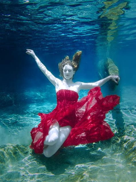 Pin By Valentina Floris On Nautical Underwater Portrait Underwater