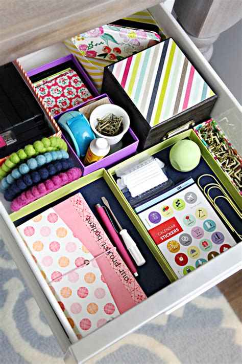 Organizing a filing cabinet and need some help setting things up? IHeart Organizing: Filing Cabinet Organization