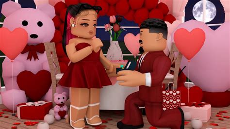 OUR VALENTINE WEEKEND MOTEL GETAWAY!! *HE PROPOSED?!* | Bloxburg Family