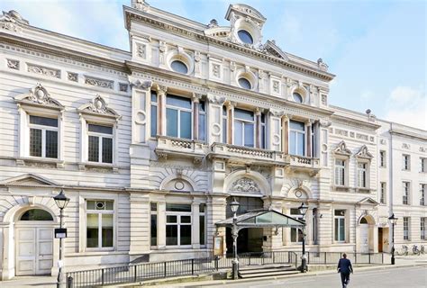 Ilkay gündogan (manchester city) converts the penalty with a right footed shot to the bottom left corner. Ziser London Acquires Fulham Town Hall for Hotel ...