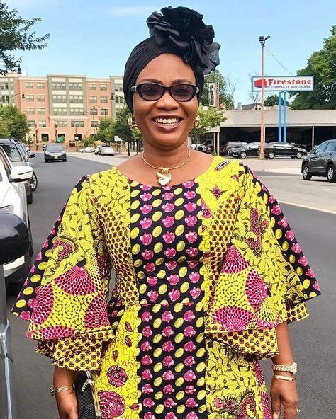 Styles élégants de robes pour les femmes célibataires. Catalogue des plus belles tenues en pagnes africains ...