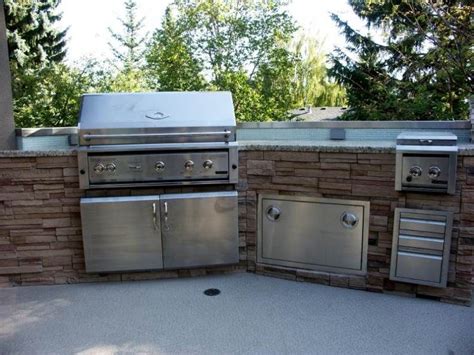 Outdoor kitchens situating your outdoor kitchens near a kitchen garden will let you have the in designing an outdoor kitchen, you will have to think of your kitchen design and its relationship to the. outdoor kitchen kits home depot - nain n from Outdoor ...