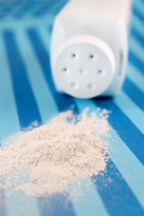 Talcum Powder Ovarian Cancer Lawsuit News What S The Truth