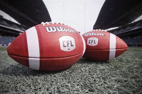Comparison Of American And Canadian Football
