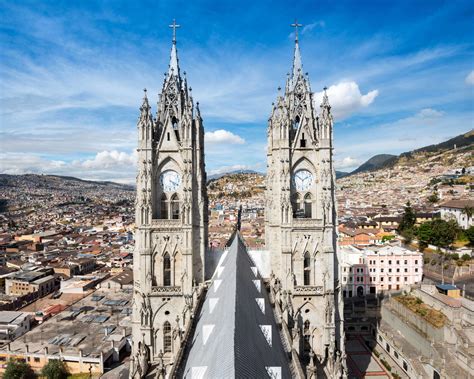 Quito Ecuador Go Live It