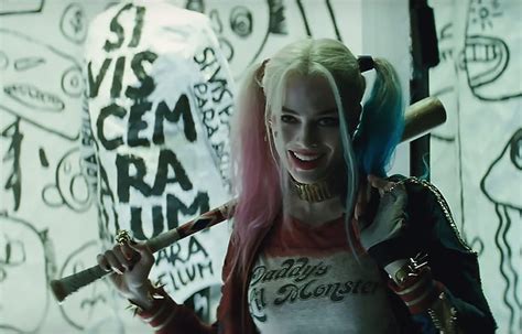 Jourdan dunn gibi birlikte takılabileceğim kate moss gibi tecrübeli iş arkadaşlarım olsun her gün çalışabilirim. První oficiální trailer Sebevražedný oddíl / Suicide Squad ...