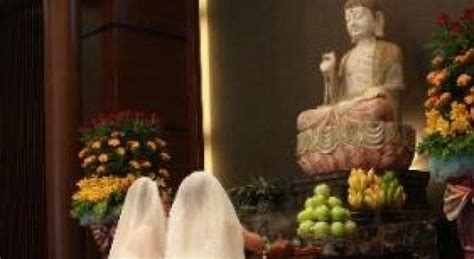 Lesbian Buddhist Wedding A First For Taiwan Xtra Magazine