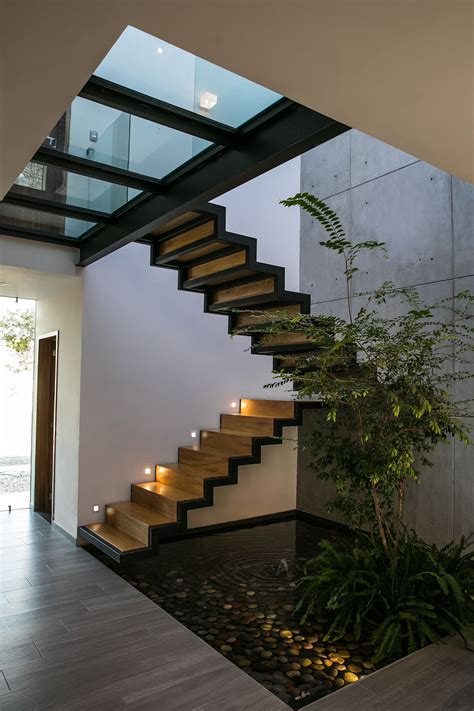 Ver más ideas sobre casas modernas, casas, arquitectura. Vista escalera de 21arquitectos minimalista | homify en ...