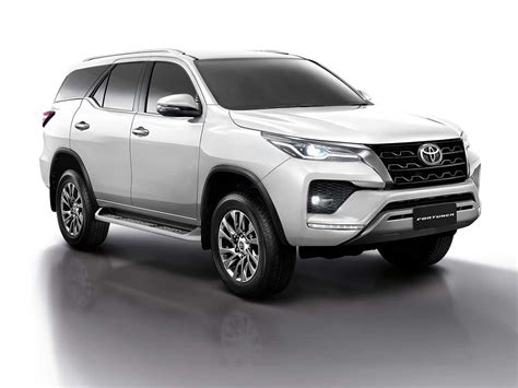 2021 Toyota Fortuner Gets Minor Updates For New Model Year Drive Arabia