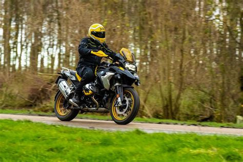 The 2019 r 1250 gs is amazing. Eerste test BMW R1250GS 40 Years GS Edition - Motor.NL