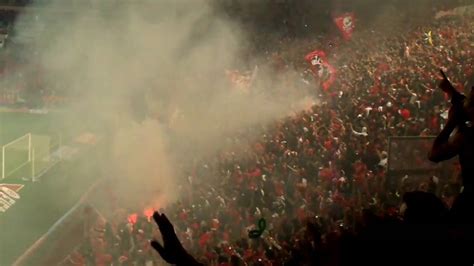 Post pics of yourself at matches, transfer news, ideas that you think. olympiakos-pao 2-0 29-11-2009 eisodos lagwn.MP4 - YouTube