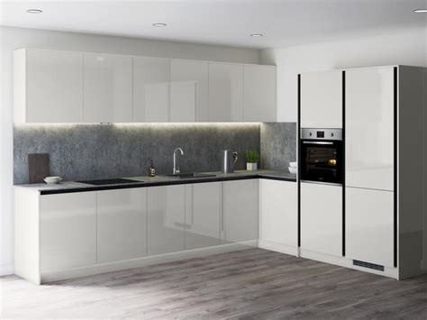 @thebowenhome is perfect for finding grey kitchen ideas. Grey Kitchen Ideas |Grey Kitchen Designs | Howdens