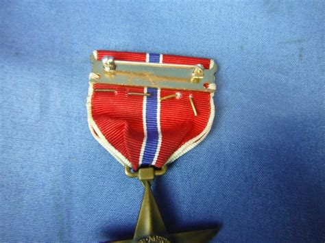 Military Antiques And Museum Uwm 0080 Wpn Wwii Us Bronze Star W V