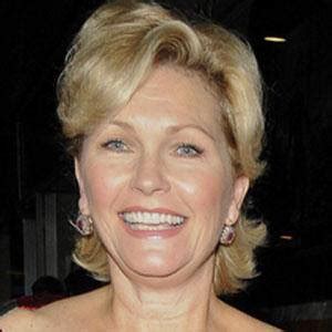 Fiona Fullerton Movie Actress Wiki Age Height Weight Famed People