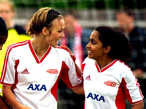 This shows the film tradition and modern life with the same weighting. Bend It Like Beckham is a vital portrayal of British Asian ...