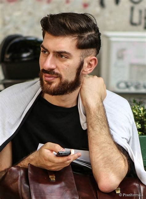 And it got so popular that every other man got this hairstyle. Undercut hairstyles for men - how to style