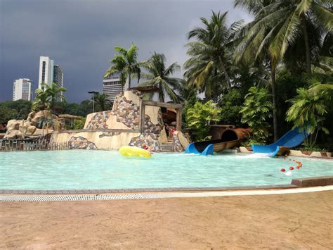 Wet world shah alam is located in seksyen 14. Farhana Jafri: Wet World Waterpark, Shah Alam