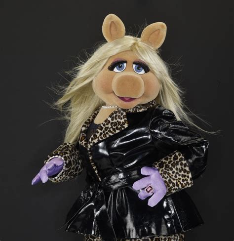 Miss Piggy Muppet