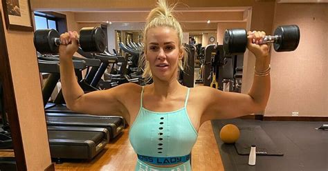 Incredible Beautiful Fitness Blonde Showing Off Her Perfect Body Porn