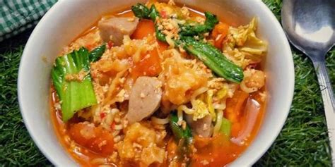 Seblak lebih banyak dikenal sebagai makanan khas dari sunda, lebih. 10 Cara Membuat Seblak Mie Praktis, Lezatnya Bikin Nampol ...