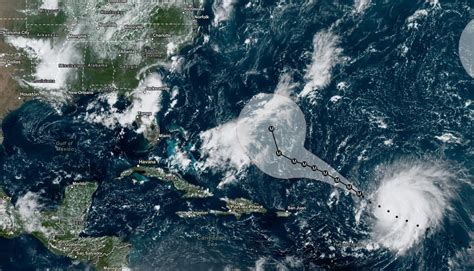 Hurricane Lee Weakens Into Category 3 Lingers In Us For 5 More Days
