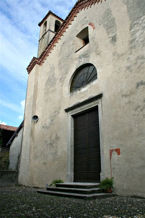 Maria dei prati 31 km. La facciata della chiesa di Santa Maria Assunta a Daverio | Facciate, Foto, Le foto