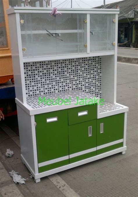 lemari perkakas dapur