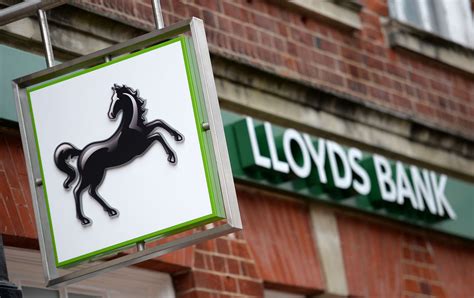 Lloyds Bank Launches 1Bn Buyback WSJ