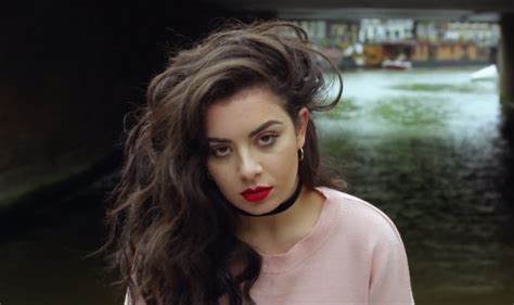 Please download one of our supported browsers. Watch Charli XCX's new video for "Boom Clap"
