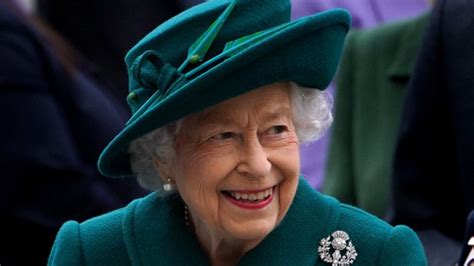 Regina Elisabeta A Ii A A Marii Britanii 70 De Ani De Domnie În Lume