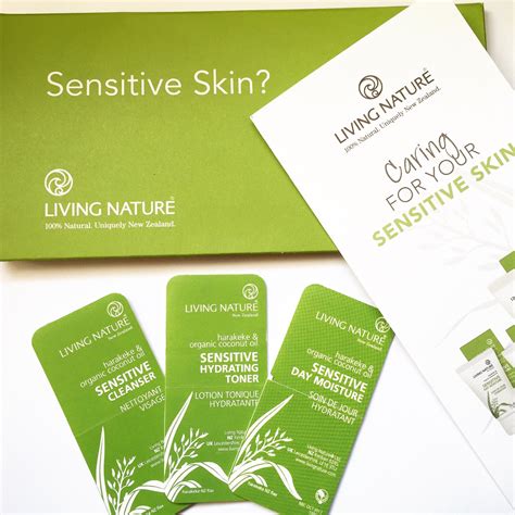 Living Nature Sensitive Skin Sample Set From