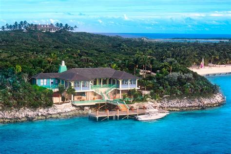 5 Insanely Expensive Private Island Homes