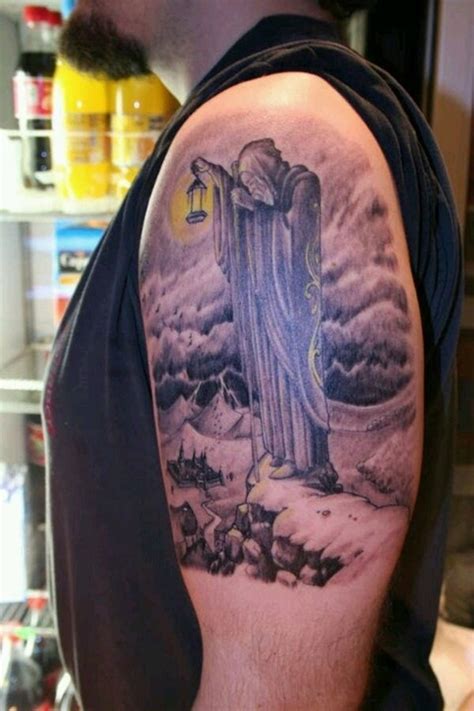 Many people get a shaded effect on their tattoos because it makes the whole design look very realistic. 50 Fantastic Grim Reaper Tattoo Design Ideas » EcstasyCoffee