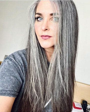 Long gray hair is gorgeous at any age