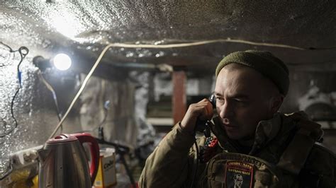 Des soldats russes déployés près de l Ukraine retournent dans leurs