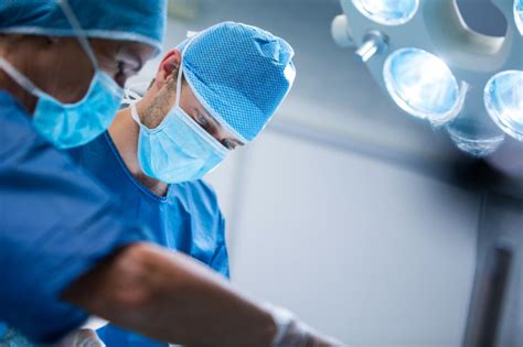 Cirurgia de próstata a laser saiba como funciona o procedimento