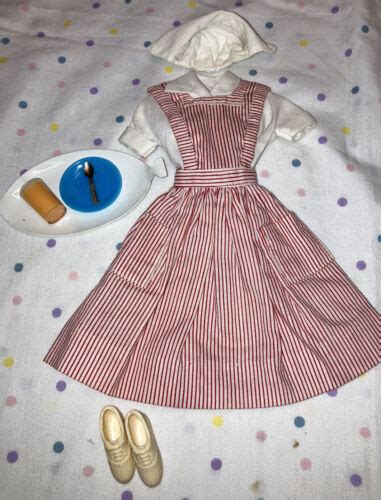 Vintage Barbie 0889 Candy Striper Volunteer Outfit Spoon Access 9