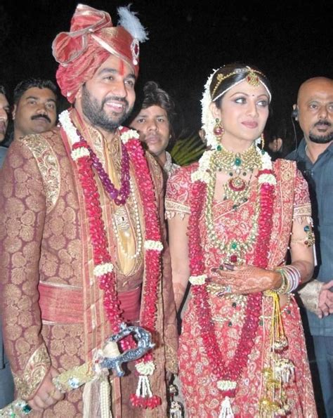Bollywood Check Raj Kundra And Shilpa Shetty Wedding Pics Marriage