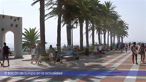 Nerja: el Balcón de Europa – Regreso a Verano Azul