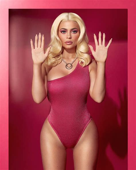 Kylie Jenner S Body Is Sexy In Barbie Costume For Halloween Celebrities Nigeria