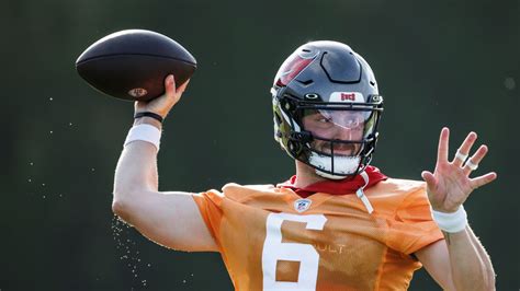 Baker Mayfield Making Strides In Buccaneers Offense Under New