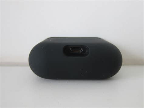 Another simple upgrade that sony could make is the introduction of wireless charging. Silicone Case For Sony WF-1000XM3 « Blog | lesterchan.net