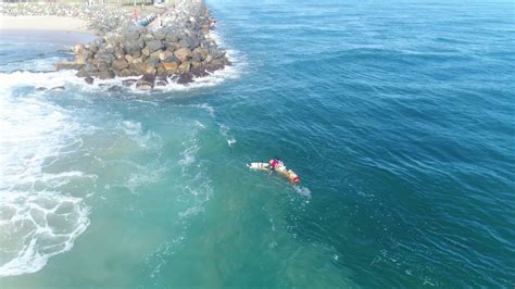 Swimmers Saved From Rip By Off Duty Lifeguards And Surfer Youtube