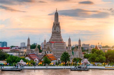 Wat Arun Temple Of Dawn Bangkok Guide To Thailand