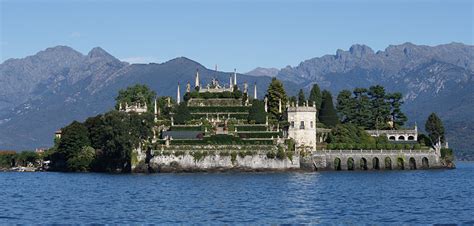Lake maggiore (lago maggiore or lago verbano) is a large lake on the south side of the alps, mostly in the italian lake district and the northern part in switzerland. Lake Maggiore Italy, Lakes & Mountains Holidays 2018 | Inghams
