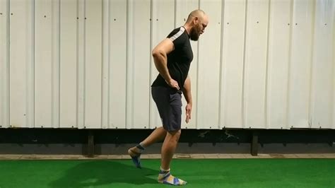 Single Leg Squat Reach Exercise For Balance Youtube