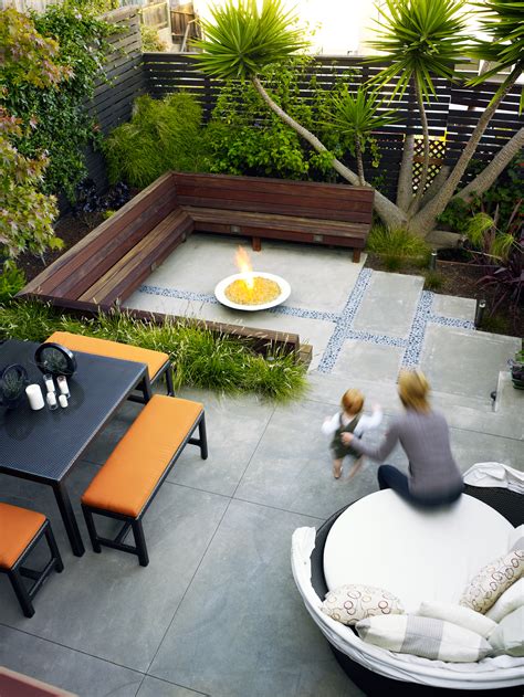 You must have a cool choice for the best backyard in your home. Is your yard or garden small on space? Get big ideas for ...