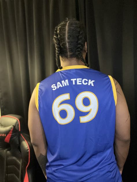Tw Pornstars 2 Pic Sam Teck Xbiz Miami 2023 Twitter This Jersey From Chaturbate Is So